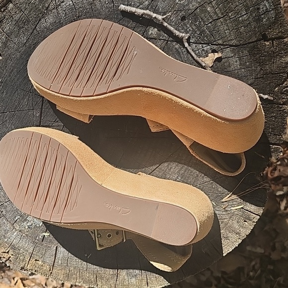 Clarks Suede Platform Sandals Size 9 - Picture 5 of 6